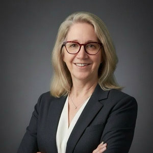 headshot-susan-sweeney